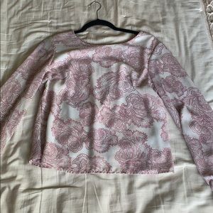 Flowy long sleeve